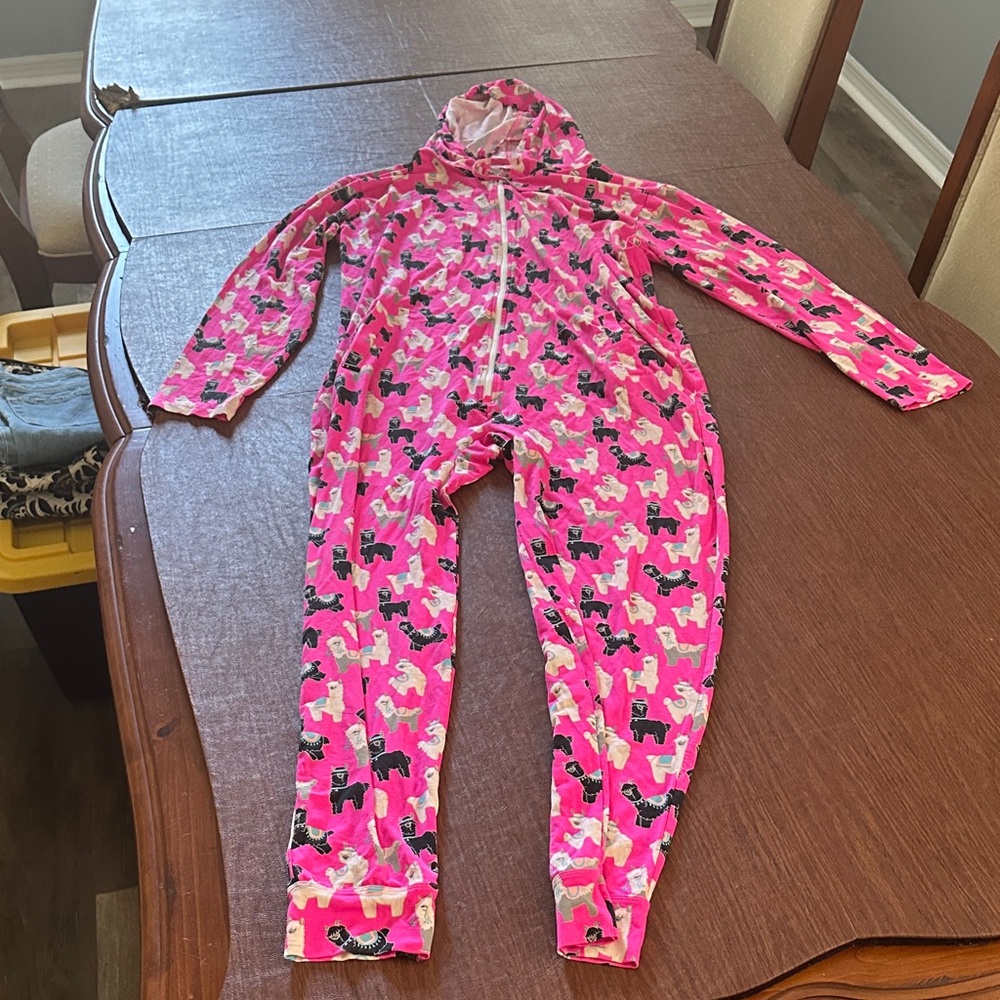 MeUndies Pink and Black big Kids Pajama Footie